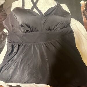Torrid size 4 tankini top